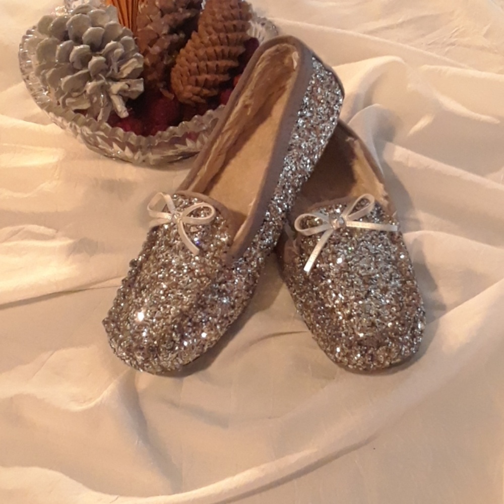 Old navy bling slippers